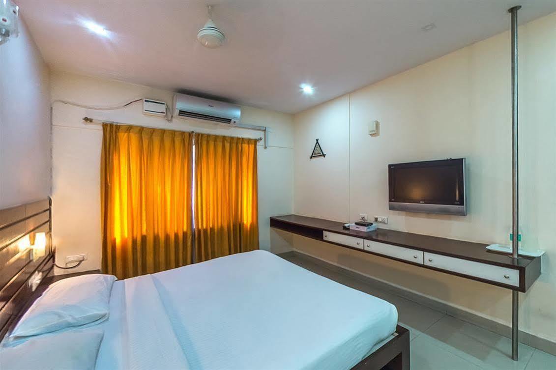 Hotel Vandematharam Μπανγκαλόρ Εξωτερικό φωτογραφία