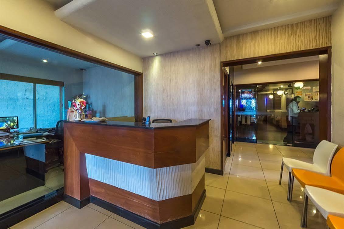 Hotel Vandematharam Μπανγκαλόρ Εξωτερικό φωτογραφία